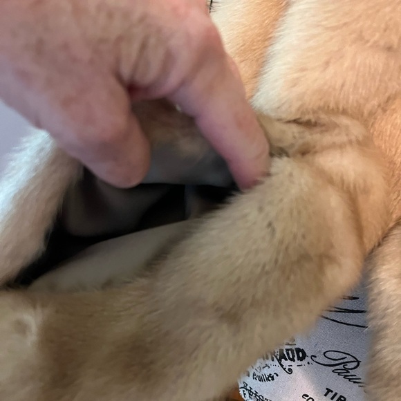 Elegant Mink Tan Fur Shawl Wrap - Picture 7 of 12